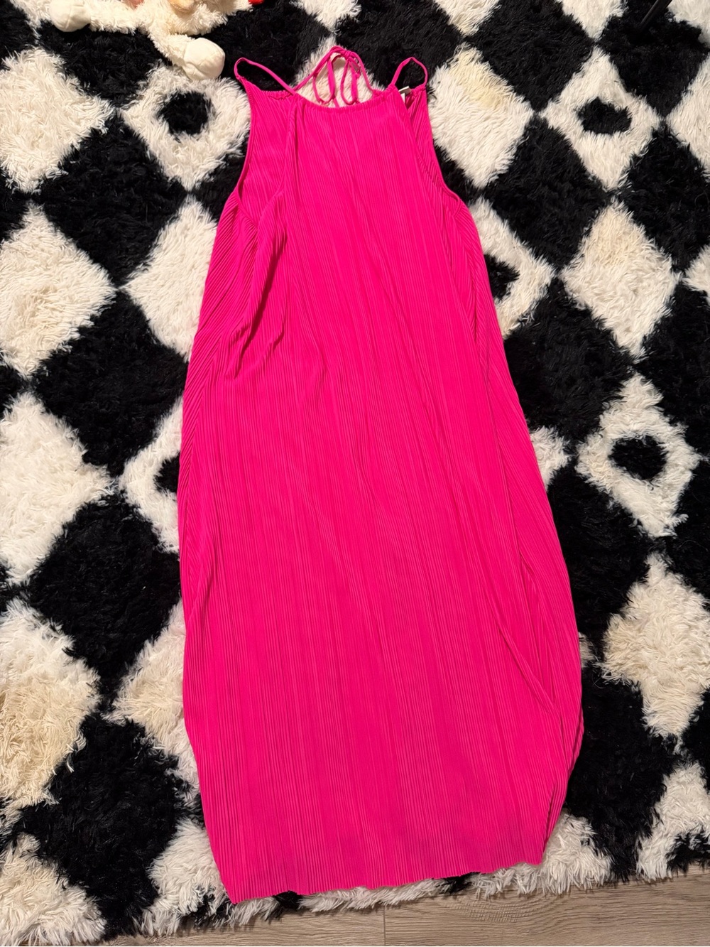 Hot Pink Pleated Maxi Dress!